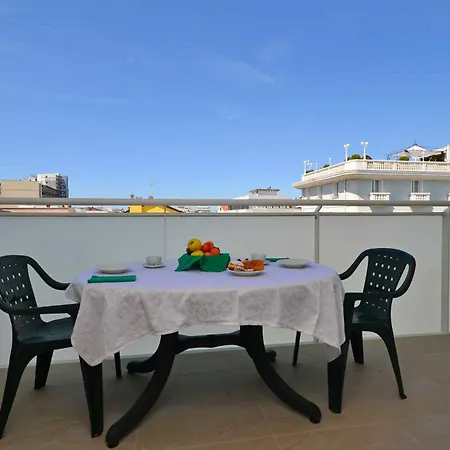In Lignano 21633 Apartment
