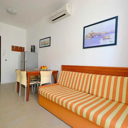 In Lignano 21633 Apartment *